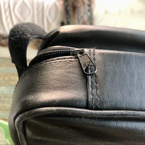 Black Leatherette Laptop Devices Case - Picture 5 of 8